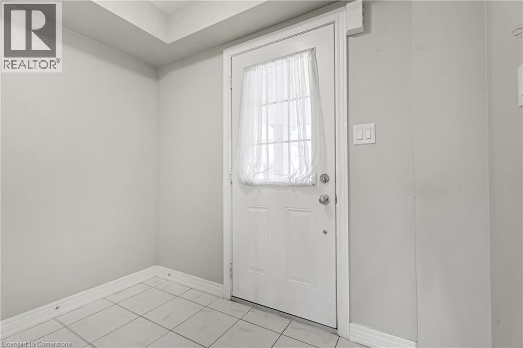 Photo 7 of 570 Linden Drive Unit 42, Cambridge ON
