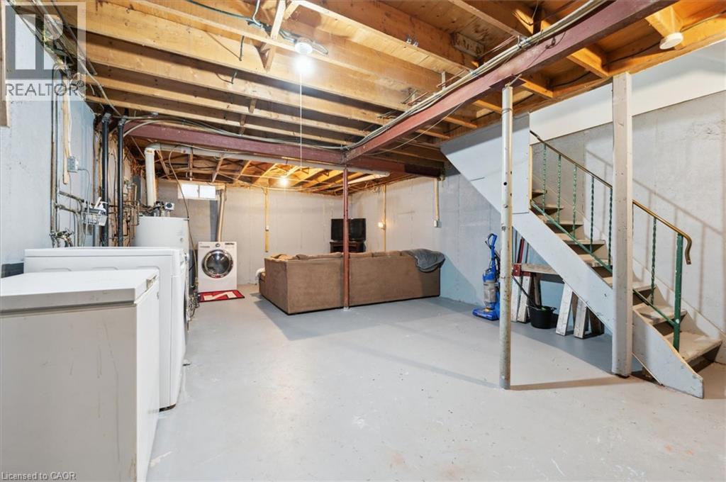 Photo 17 of 293 Fairway Road N Unit 33, Kitchener ON
