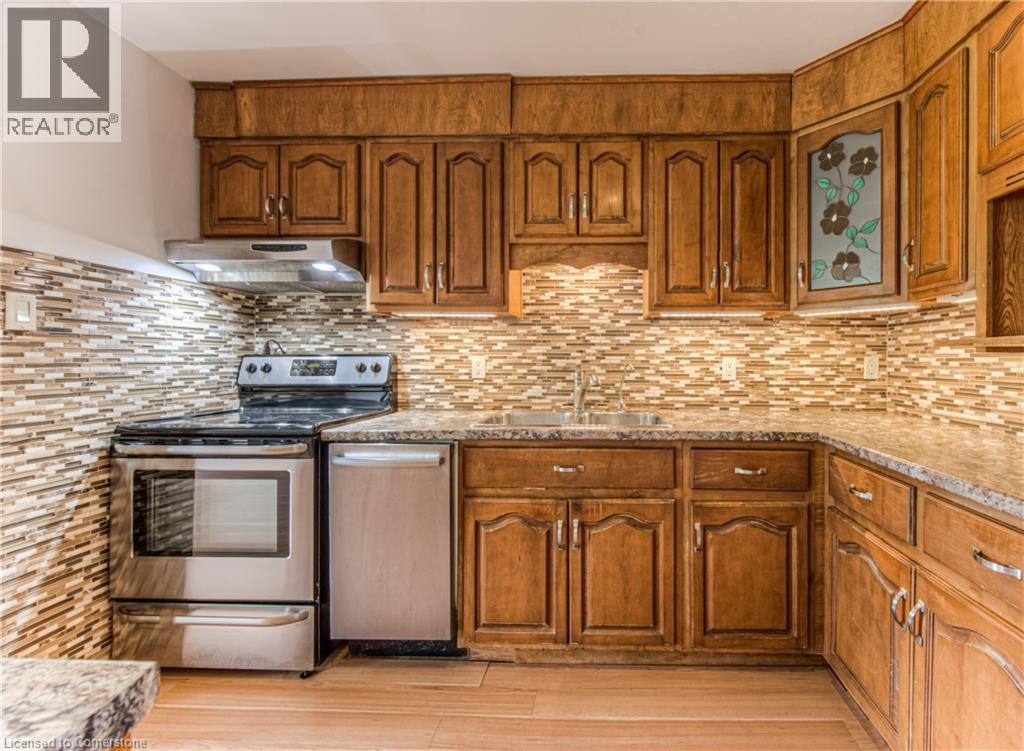 Photo 8 of 1100 Courtland Avenue E Unit 211, Kitchener ON