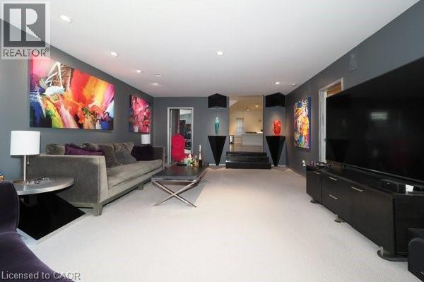 Photo 22 of 64 Francis Street N, Kitchener ON
