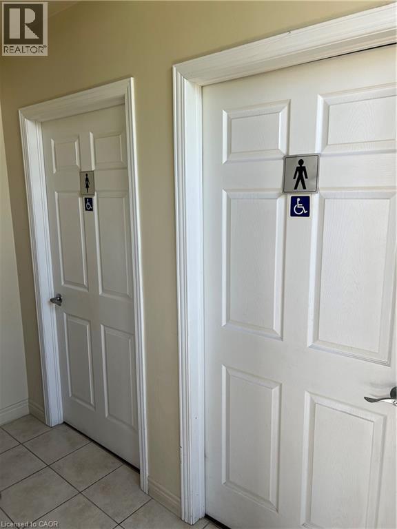 Photo 2 of 260 Doon South Drive Unit 10, Kitchener ON