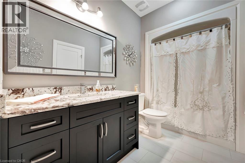 Photo 26 of 107 Forbes Crescent, Listowel ON