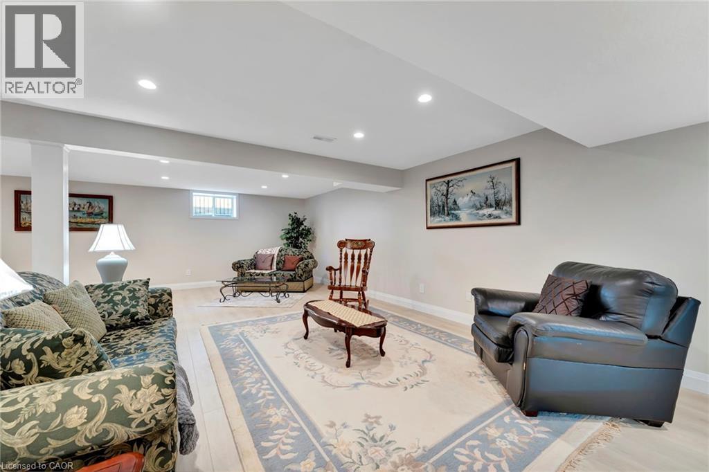 Photo 38 of 107 Forbes Crescent, Listowel ON
