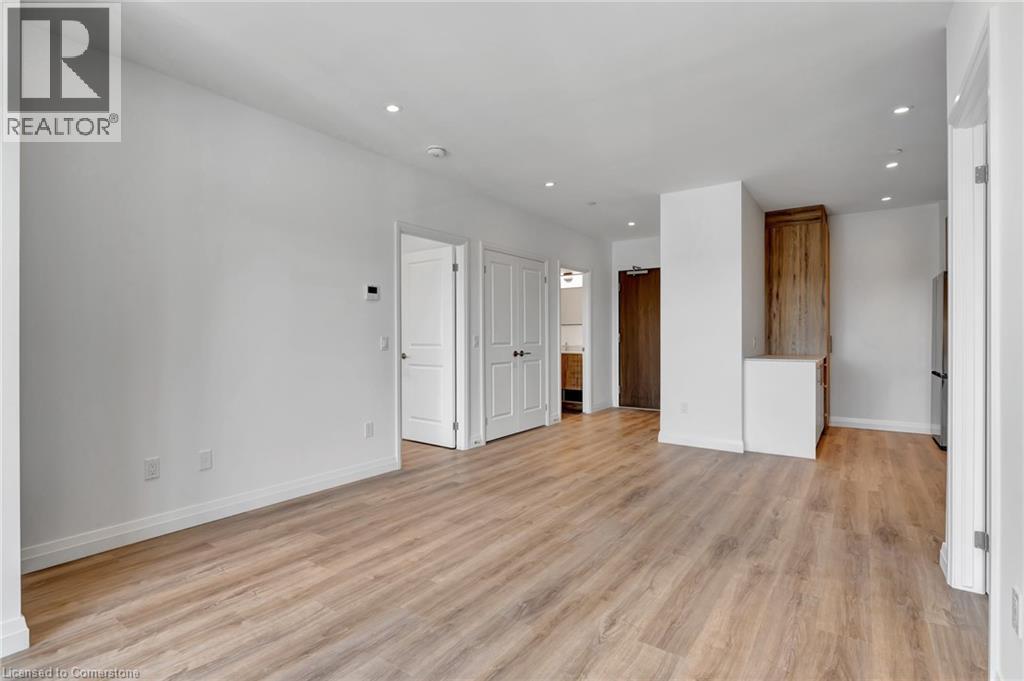 Photo 8 of 525 New Dundee Road Unit 512, Kitchener ON