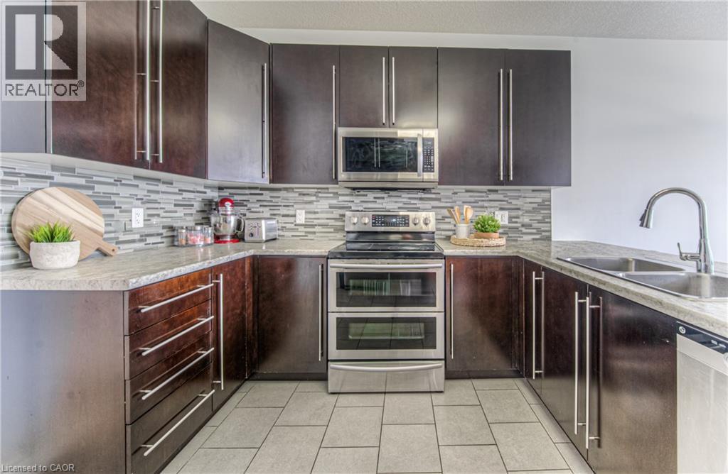 Photo 15 of 26 Spring Creek Street, Kitchener ON