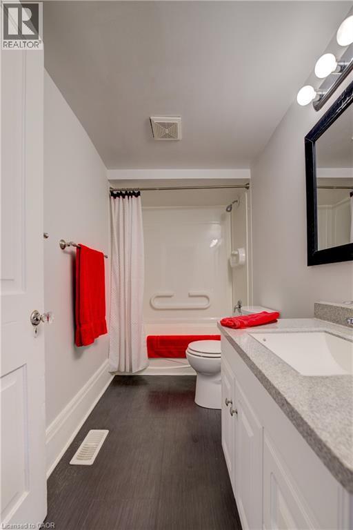 Photo 3 of 126 David Street, Kitchener ON