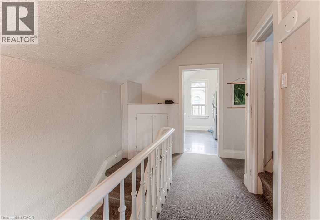 Photo 14 of 126 David Street, Kitchener ON