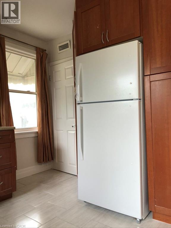 Photo 14 of 839 Stirling Avenue S, Kitchener ON