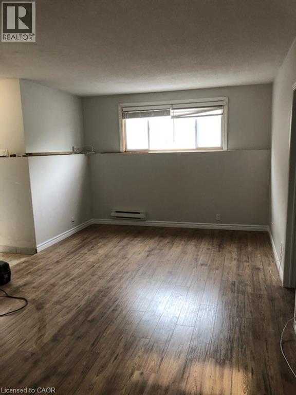 Photo 30 of 839 Stirling Avenue S, Kitchener ON