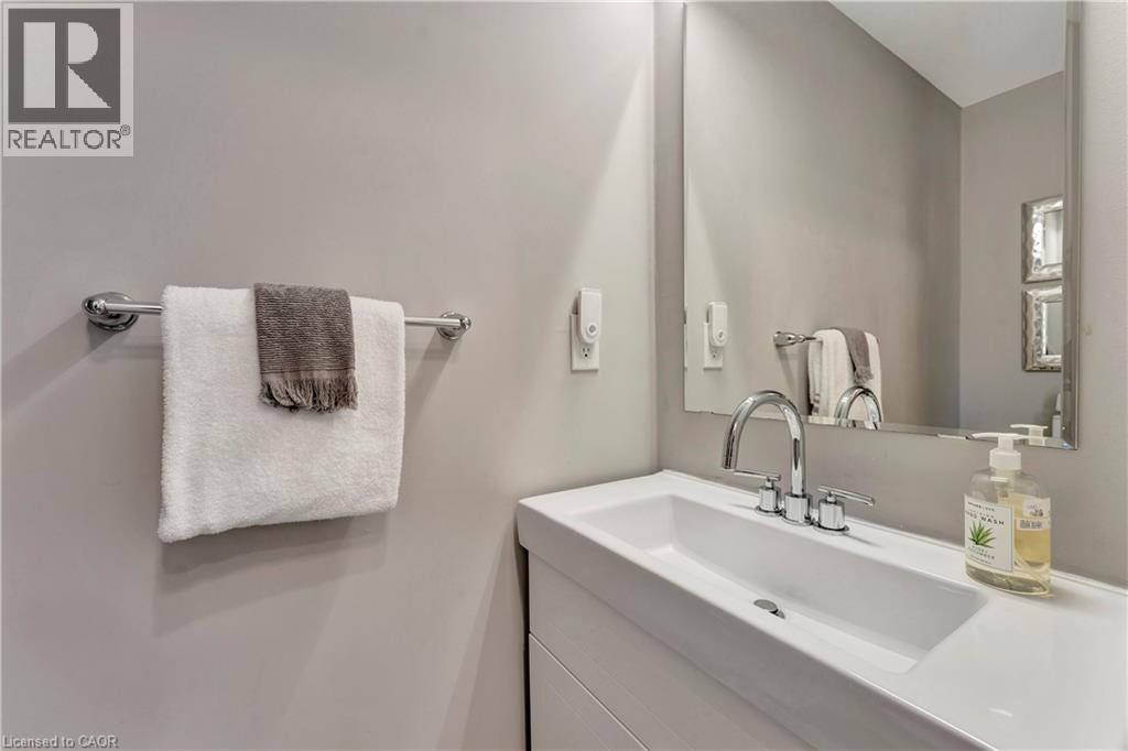 Photo 14 of 212 Waterbrook Lane, Kitchener ON