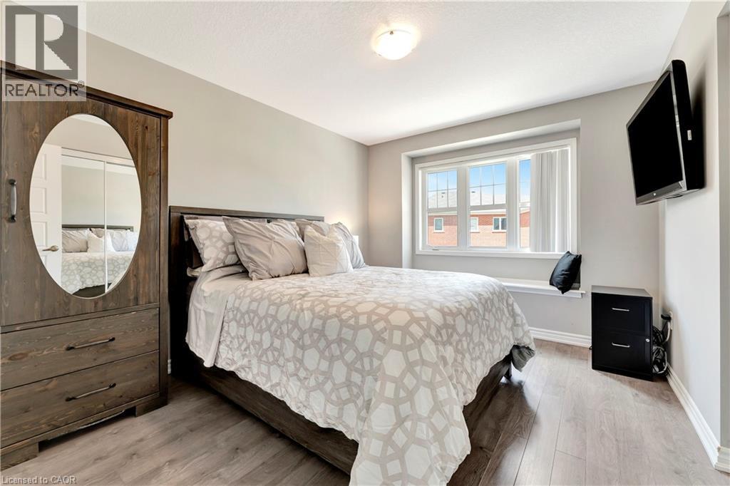Photo 20 of 212 Waterbrook Lane, Kitchener ON