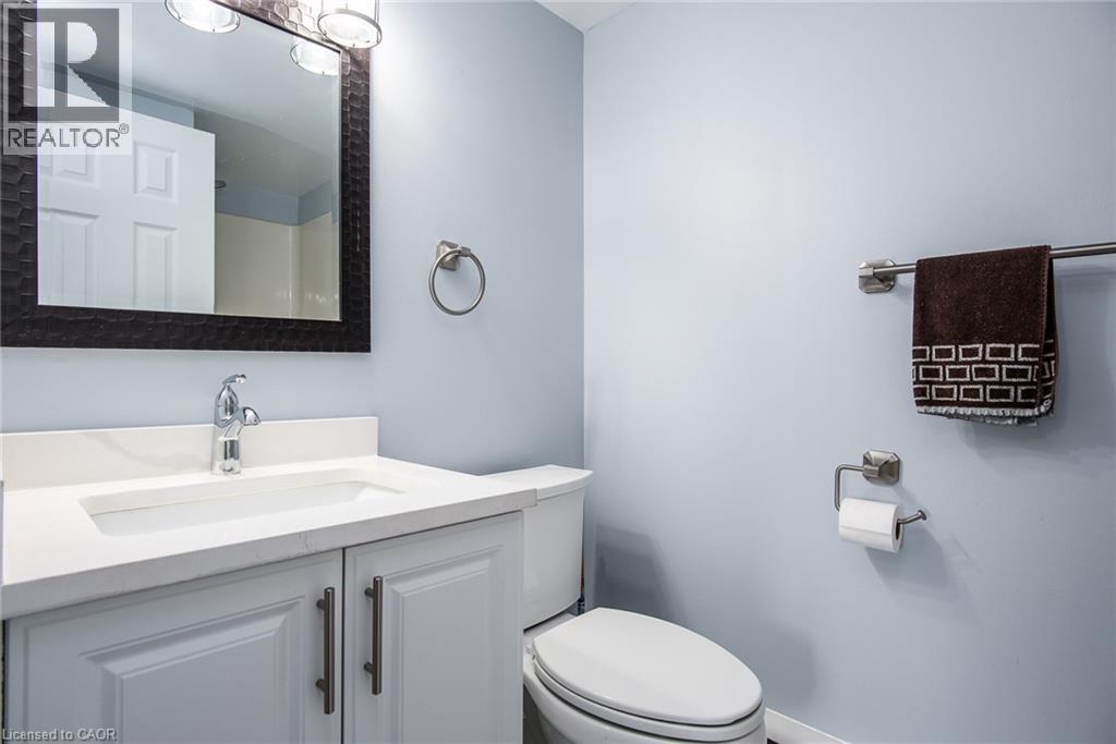 Photo 7 of 18 Holborn Court Unit 611, Kitchener ON