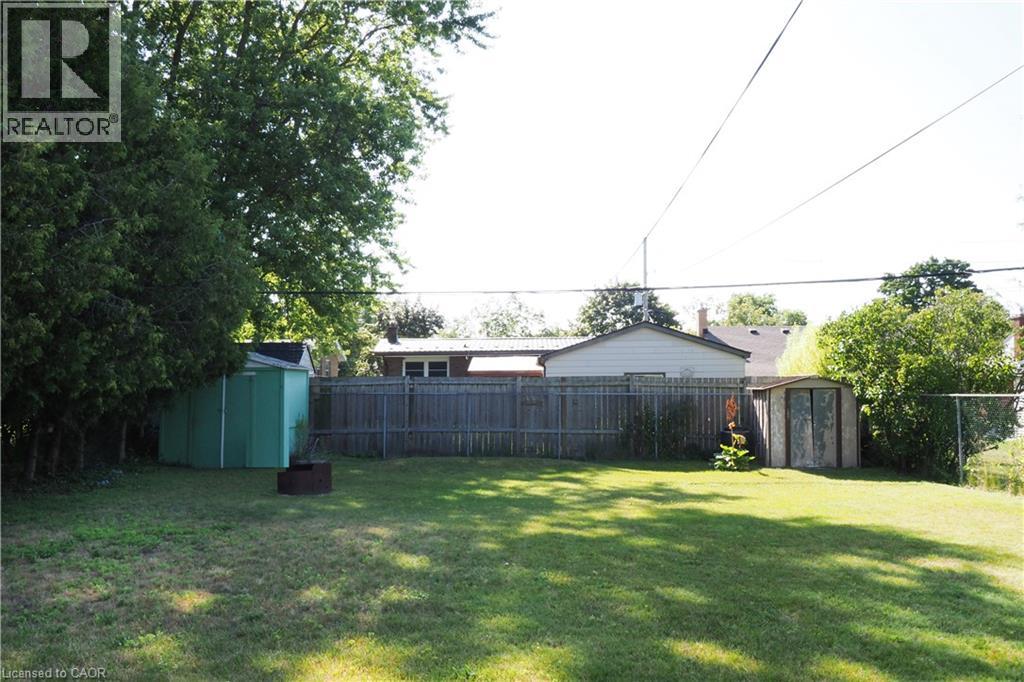 Photo 5 of 195 Sixth Avenue, Kitchener ON