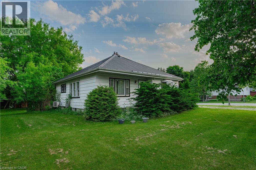 Photo 26 of 1060 Queens Bush Road, Wellesley ON