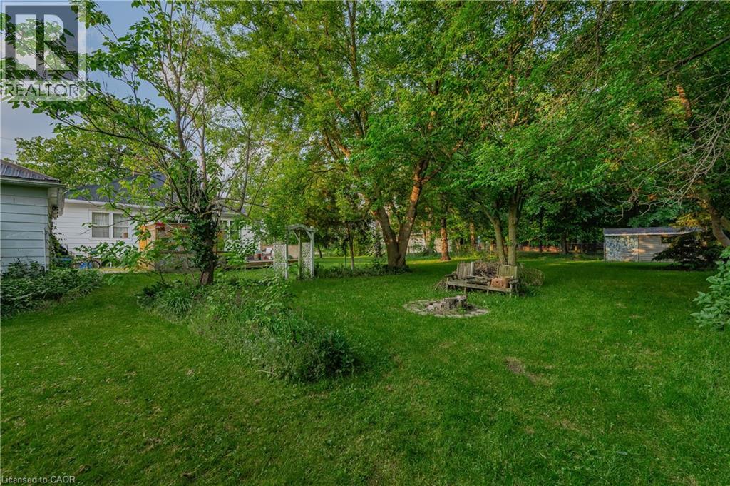 Photo 5 of 1060 Queens Bush Road, Wellesley ON