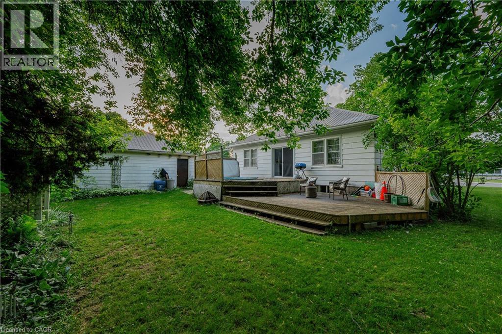 Photo 25 of 1060 Queens Bush Road, Wellesley ON