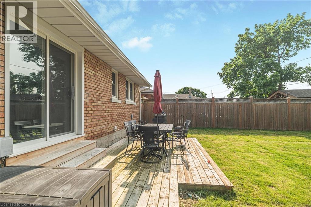 Photo 23 of 1057 Clare Avenue, Cambridge ON