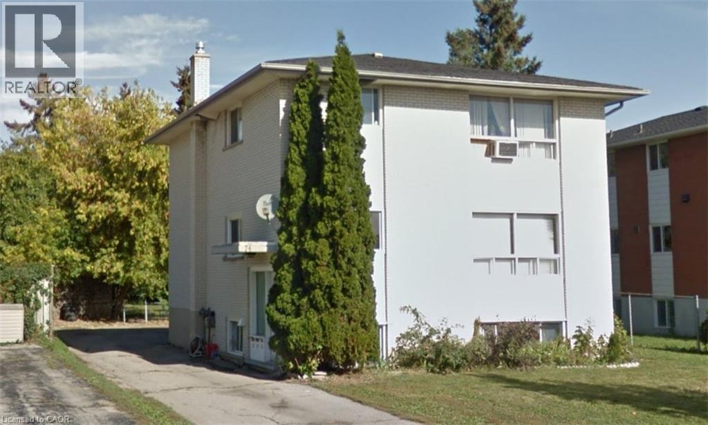 Photo 2 of 74 Carnaby Crescent, Kitchener ON