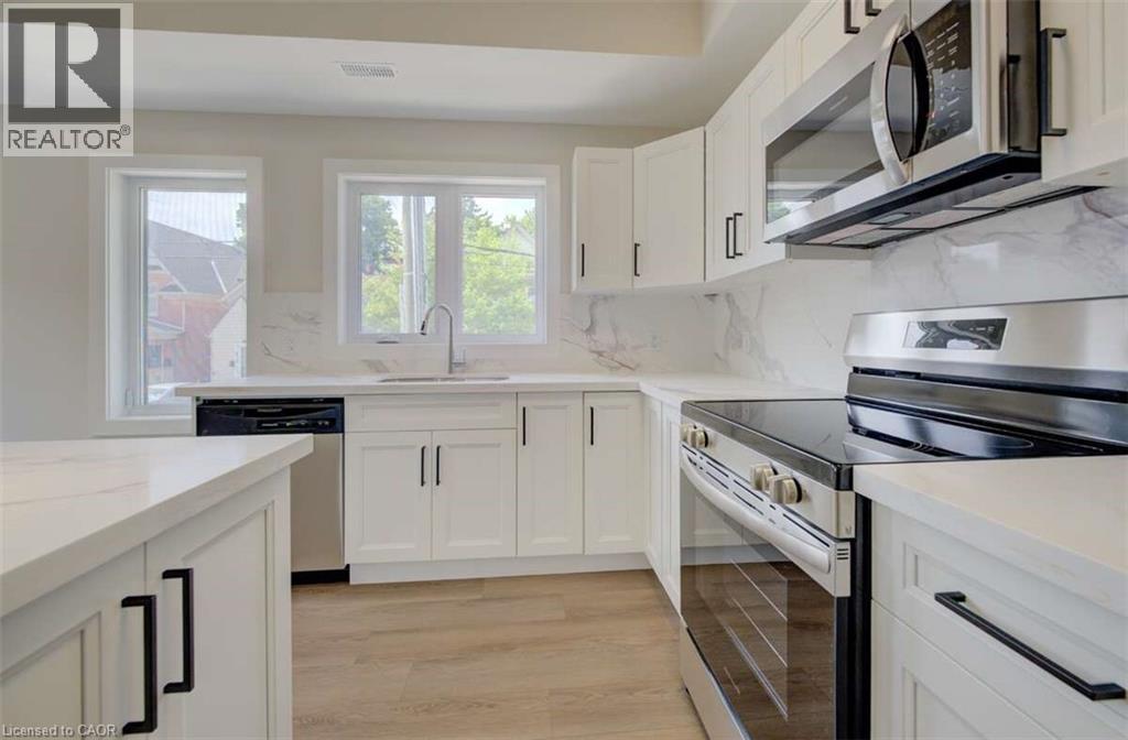 Photo 20 of 17 Peter Street Unit 4, Kitchener ON
