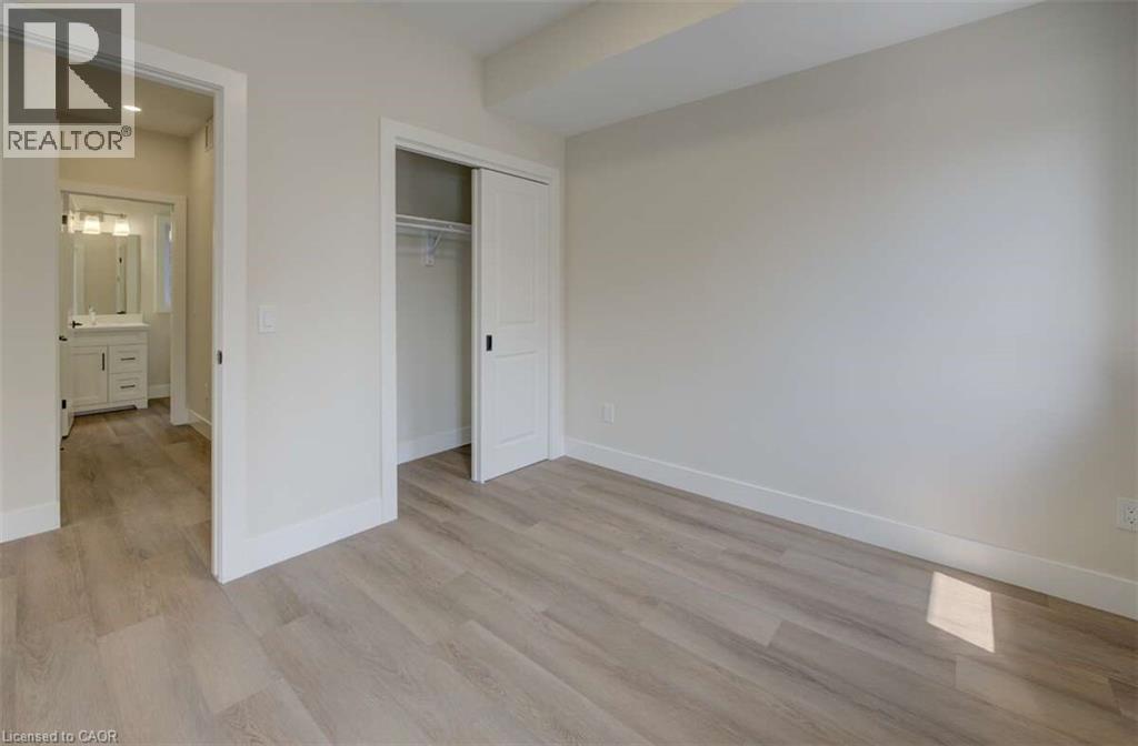 Photo 7 of 17 Peter Street Unit 4, Kitchener ON