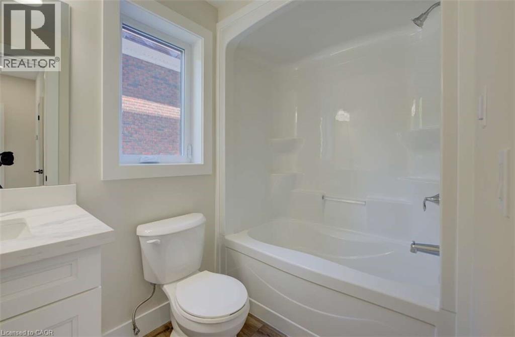 Photo 21 of 17 Peter Street Unit 4, Kitchener ON