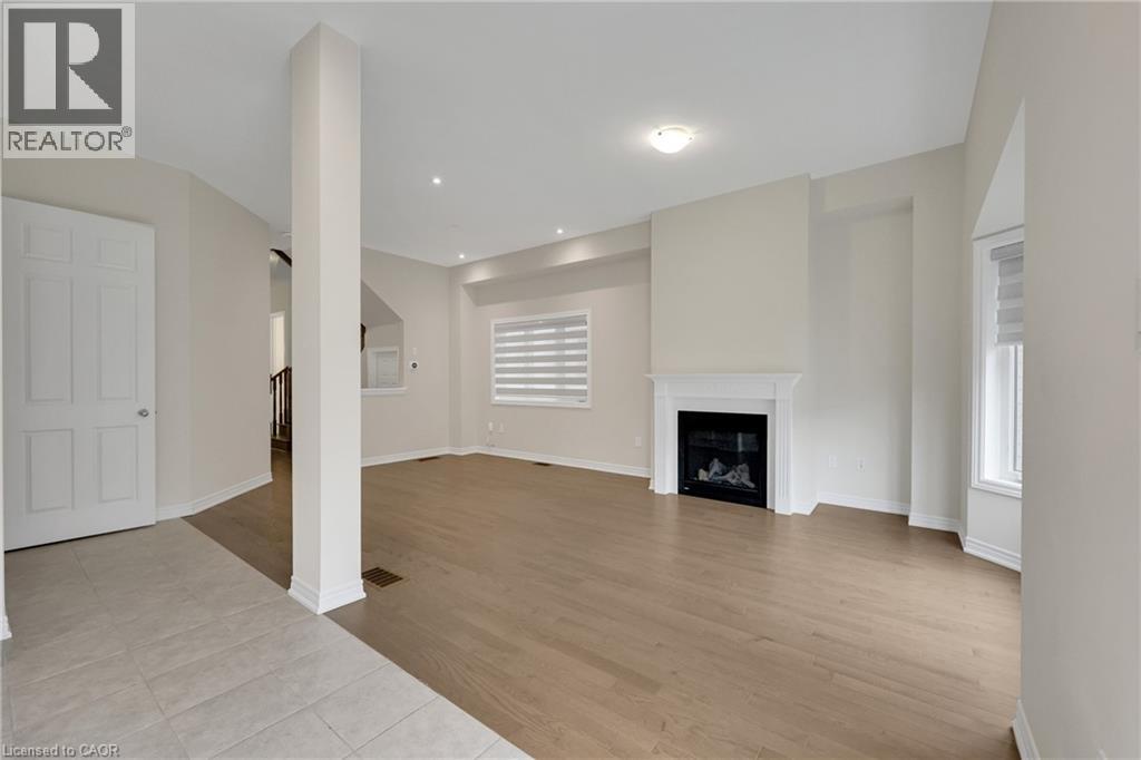 Photo 43 of 3936 Leonardo Street, Burlington ON