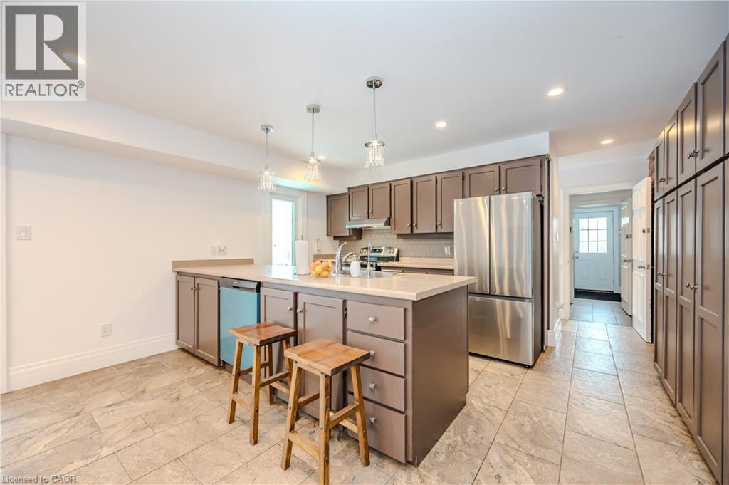 Photo 2 of 4290 Victoria Road S, Puslinch ON