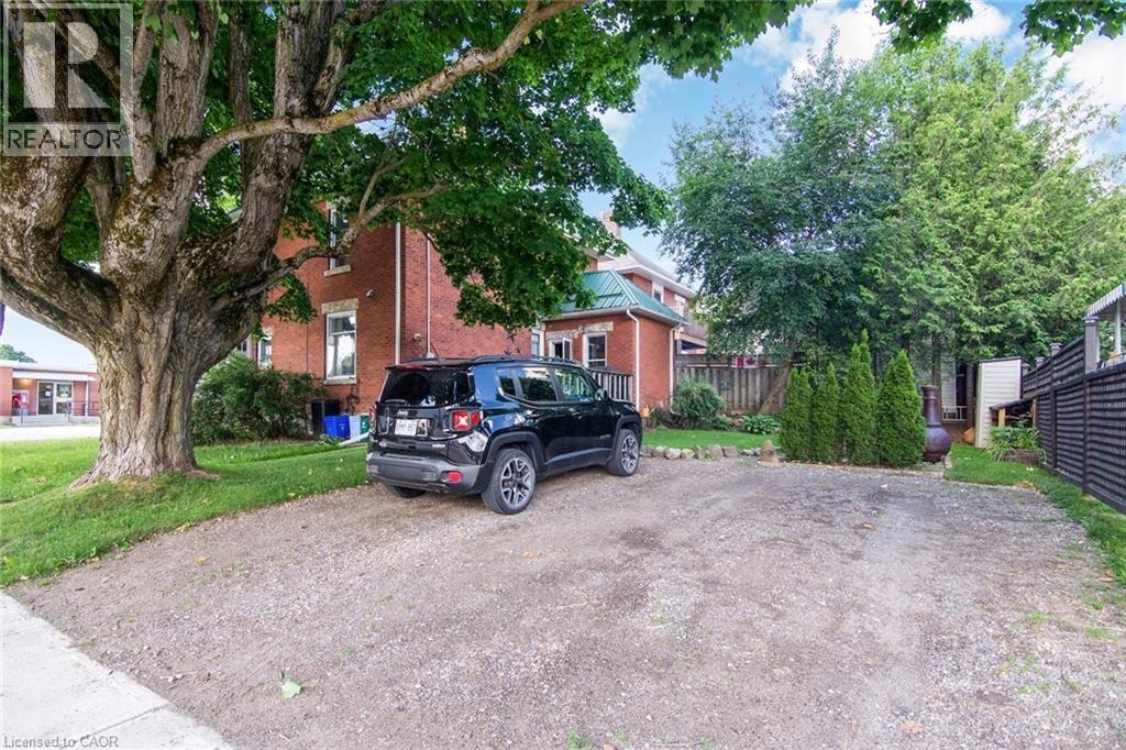 Photo 16 of 132 First Av E, Shelburne ON