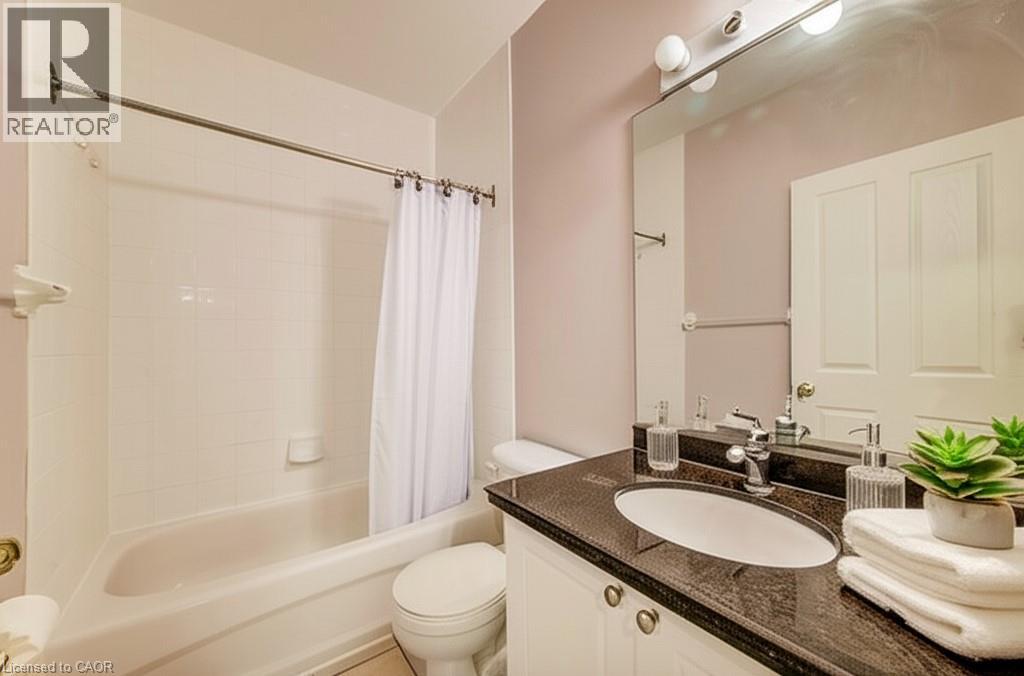 Photo 6 of 255 Keats Way Unit 607, Waterloo ON