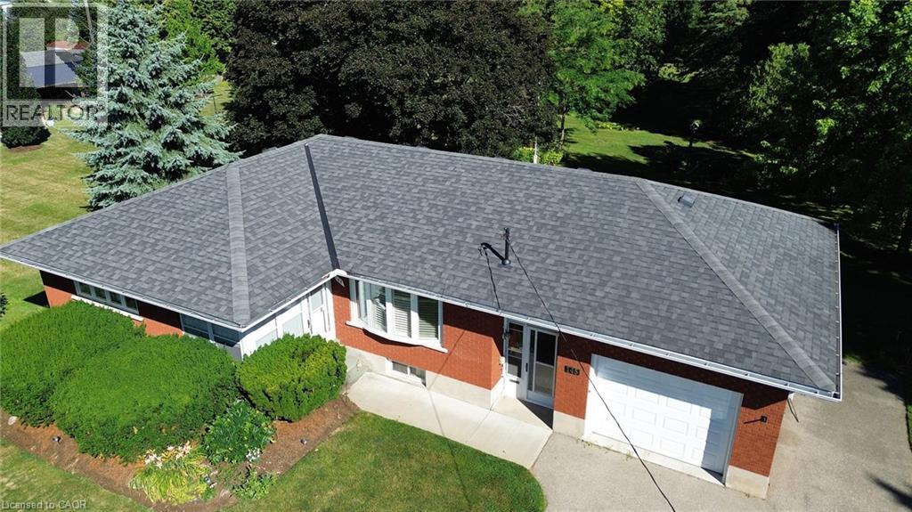 Photo 9 of 141 A Bloomingdale Road N, Kitchener ON