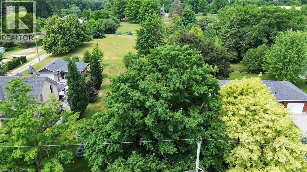 Photo 5 of 141 A Bloomingdale Road N, Kitchener ON