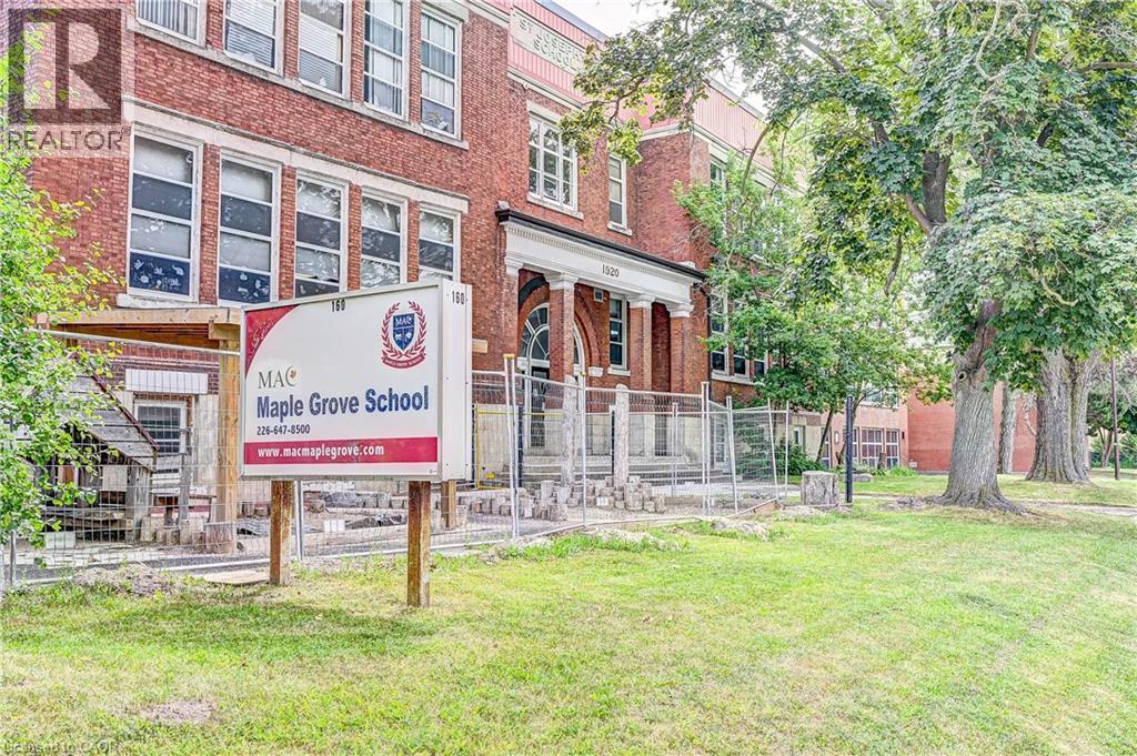 Photo 13 of 119 Cedar Street S Unit 15, Kitchener ON