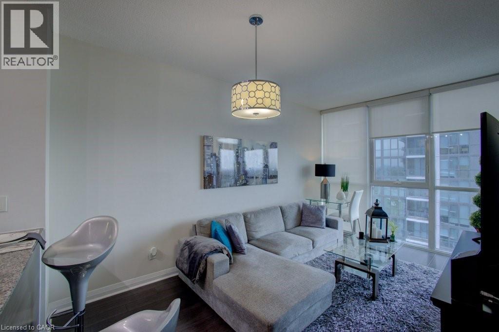 Photo 7 of 75 Eglinton Avenue W Unit 1601, Mississauga ON