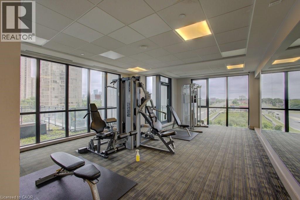Photo 27 of 75 Eglinton Avenue W Unit 1601, Mississauga ON