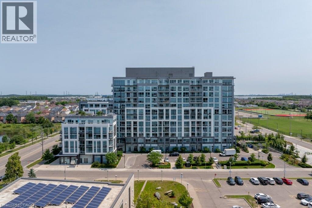 Photo 4 of 1050 Main Street E Unit 1004, Milton ON