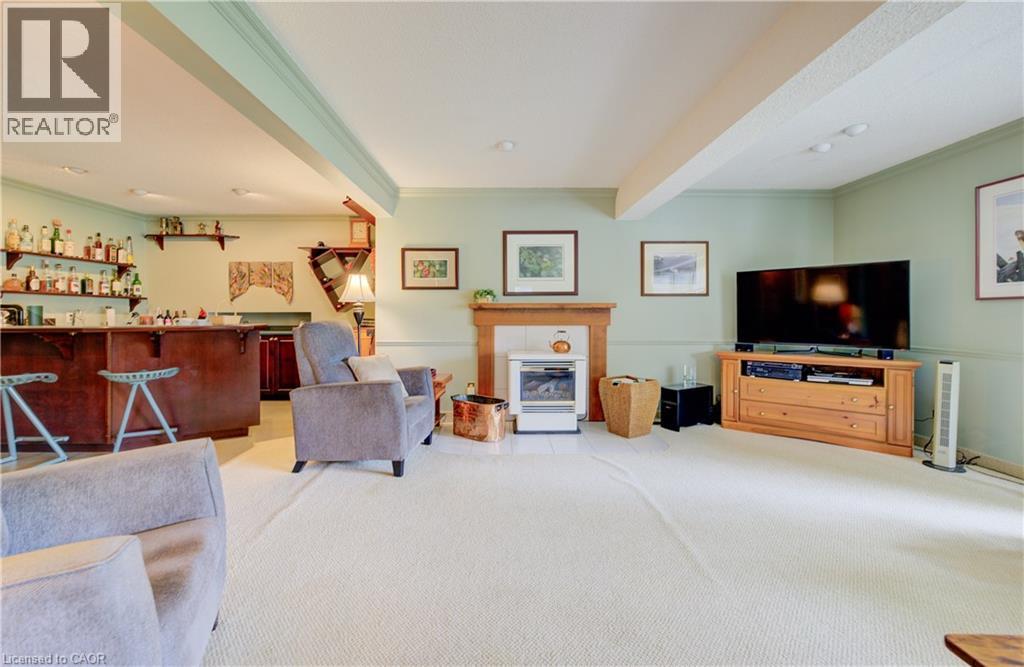 Photo 21 of 457 Stillmeadow Circle, Waterloo ON