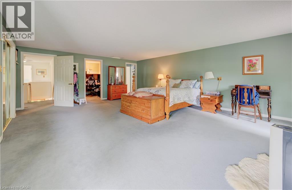 Photo 42 of 457 Stillmeadow Circle, Waterloo ON