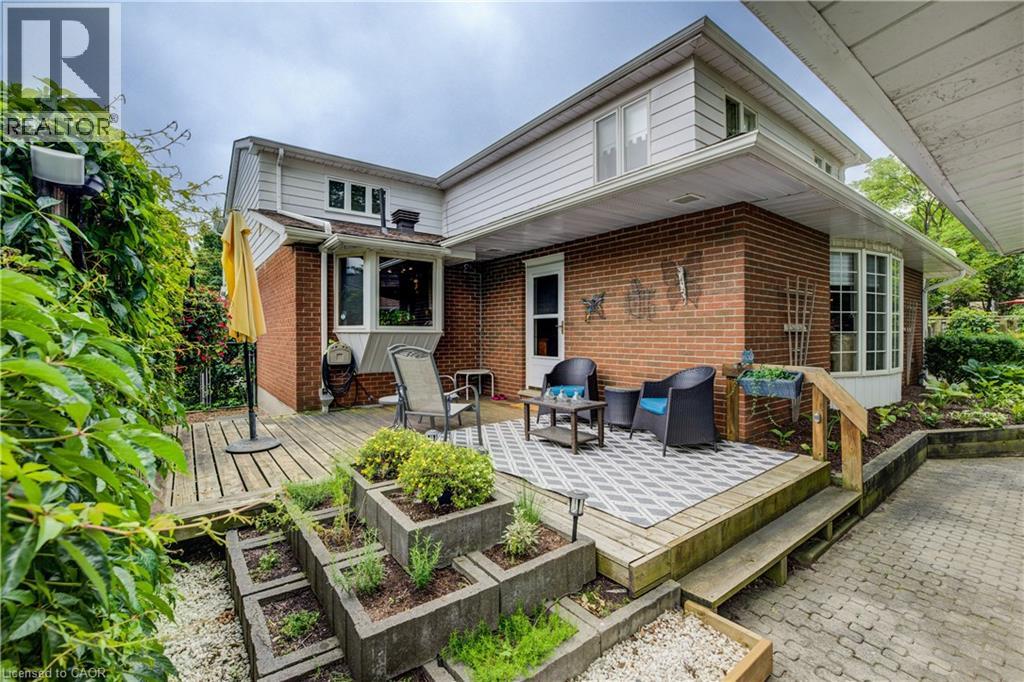 Photo 26 of 457 Stillmeadow Circle, Waterloo ON