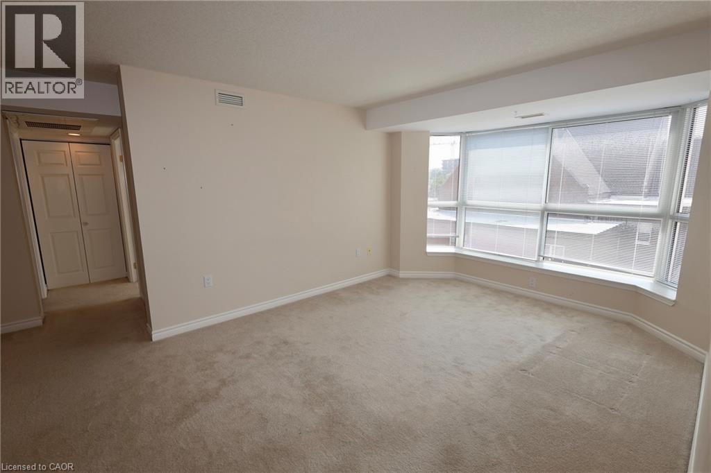 Photo 9 of 20 St George Street Unit 404, Kitchener ON