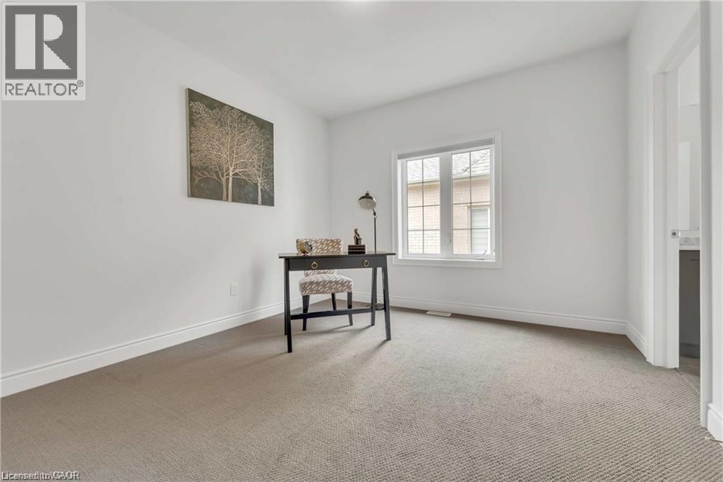 Photo 17 of 273 Forest Creek Drive, Kitchener ON
