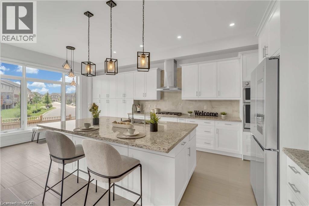 Photo 33 of 273 Forest Creek Drive, Kitchener ON