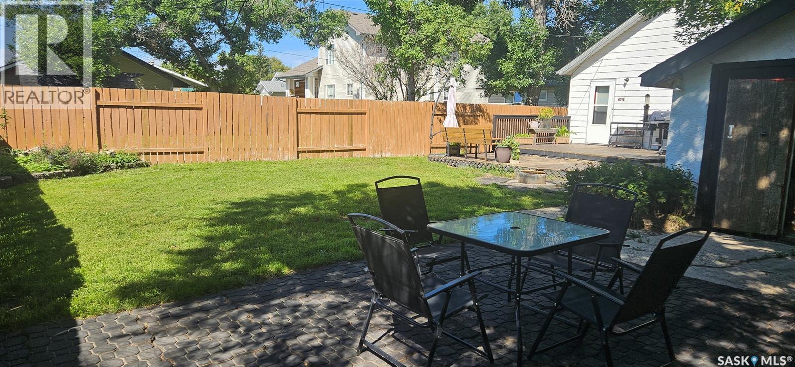 Single Family House Bungalow for Sale in  Sidney STREET E Swift Current 
