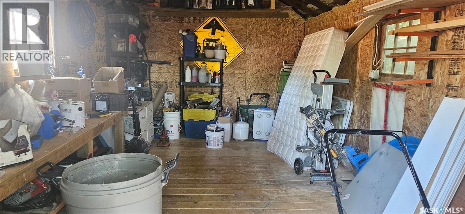 Single Family House Bungalow for Sale in  Sidney STREET E Swift Current 