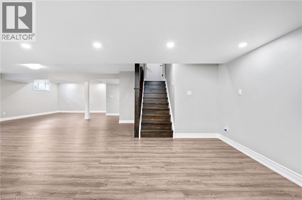 Photo 27 of 209 River Birch Street, Kitchener ON