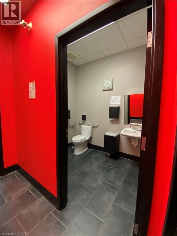 Photo 15 of 1865 Lakeshore Road W Unit 13, Mississauga ON
