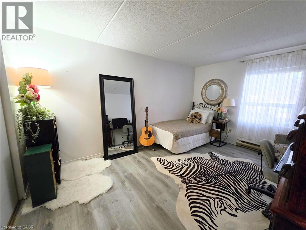 Photo 13 of 384 Erb Street W Unit 102, Waterloo ON