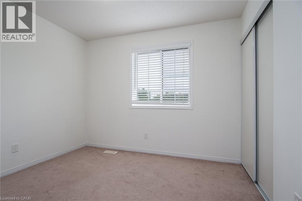 Photo 18 of 950 Highland Drive W Unit 32, Kitchener ON