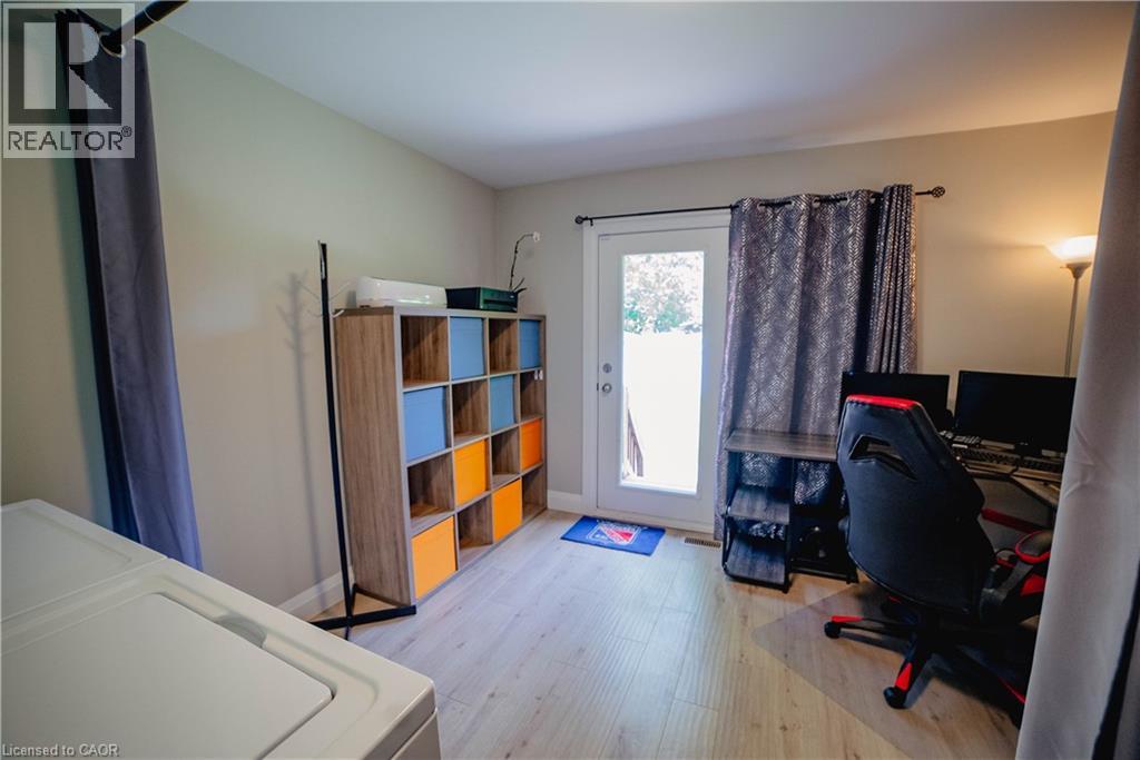 Photo 11 of 192 Glen Road Unit Upper, Kitchener ON
