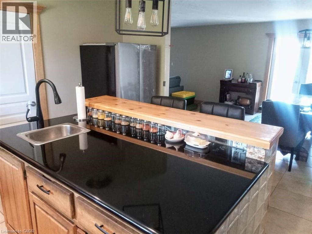 Photo 4 of 2909 Ogdens Beach Road, Tay ON