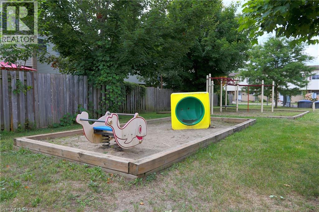 Photo 23 of 211 Veronica Drive Unit 10, Kitchener ON